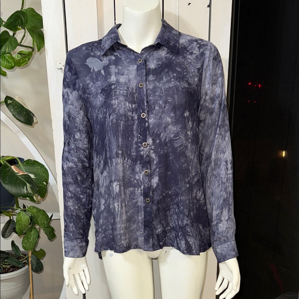Ava James Navy Tie-Dye Button-Up Shirt slit sides 100% rayon Med